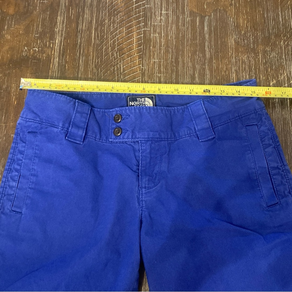 The North Face Women’s Size 8 Bermuda Walking Shorts - Picture 3 of 14